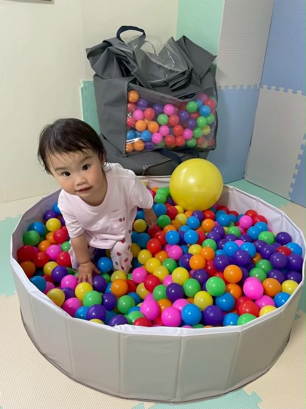 ボールプール